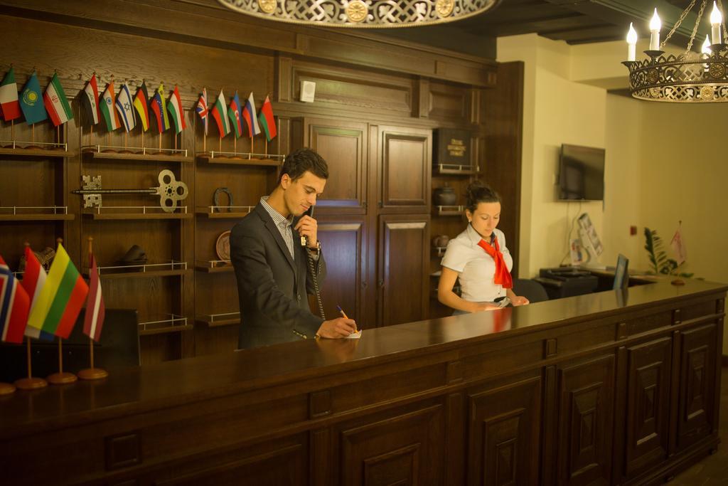 Hotel Monastyrski Minsk City Centre Exterior foto