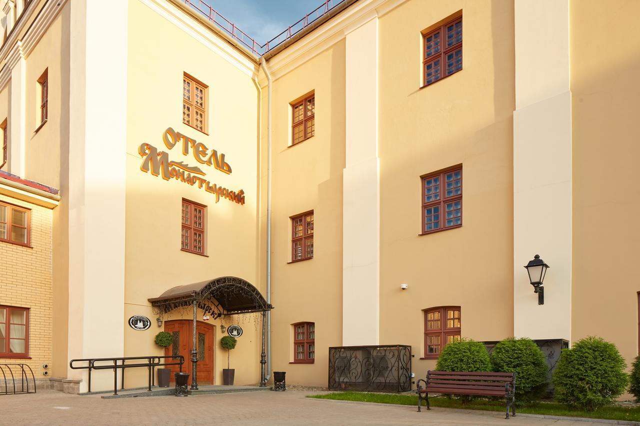 Hotel Monastyrski Minsk City Centre Exterior foto